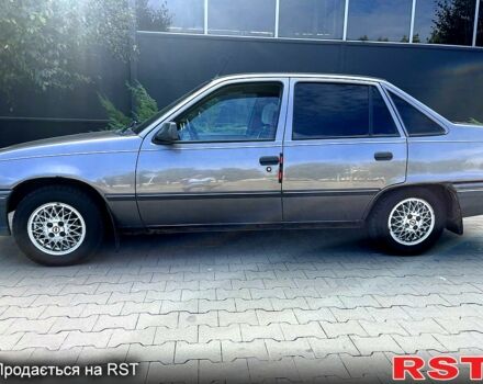 Опель Кадет, объемом двигателя 1.3 л и пробегом 107 тыс. км за 2900 $, фото 1 на Automoto.ua