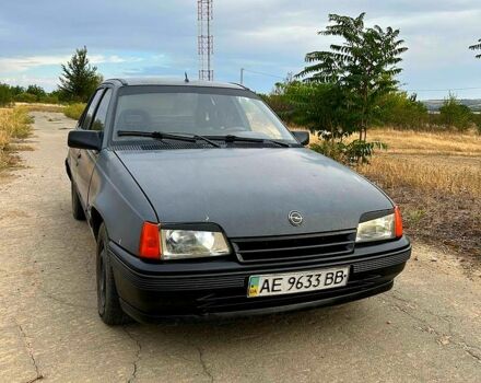 Опель Кадет, объемом двигателя 1.3 л и пробегом 0 тыс. км за 840 $, фото 3 на Automoto.ua
