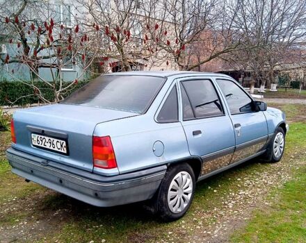 Опель Кадет, объемом двигателя 16 л и пробегом 180 тыс. км за 1450 $, фото 2 на Automoto.ua
