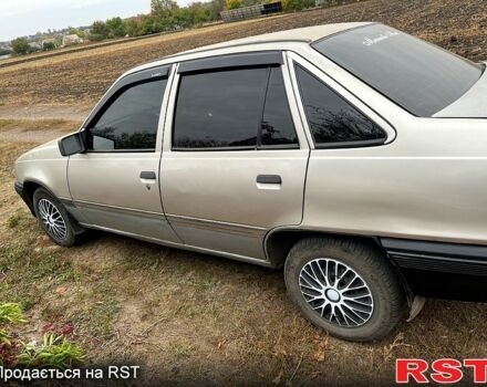 Опель Кадет, объемом двигателя 1.4 л и пробегом 0 тыс. км за 1400 $, фото 4 на Automoto.ua