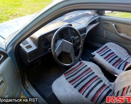 Опель Кадет, объемом двигателя 1.3 л и пробегом 200 тыс. км за 1400 $, фото 6 на Automoto.ua