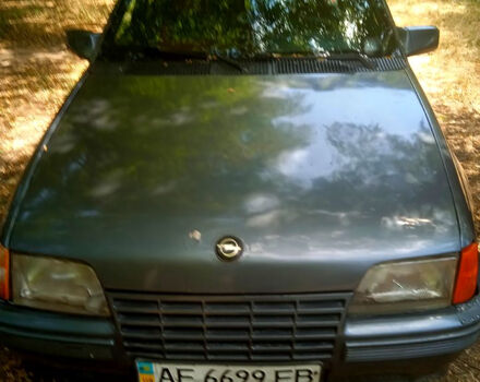 Опель Кадет, объемом двигателя 1.3 л и пробегом 0 тыс. км за 710 $, фото 1 на Automoto.ua