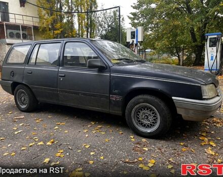 Опель Кадет, объемом двигателя 1.7 л и пробегом 0 тыс. км за 550 $, фото 2 на Automoto.ua