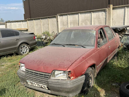 Опель Кадет 1983 в Умани на Automoto.ua Опель Кадет, объемом двигателя 0 л и пробегом 90 тыс. км за 500 $, фото 1 на Automoto.ua