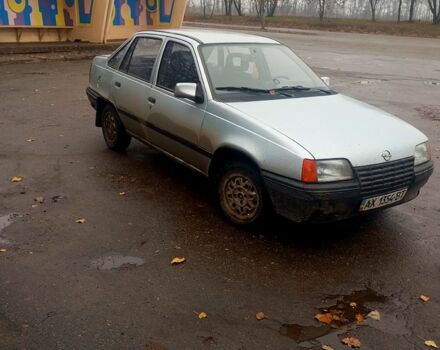 Опель Кадет, объемом двигателя 1.3 л и пробегом 500 тыс. км за 600 $, фото 1 на Automoto.ua