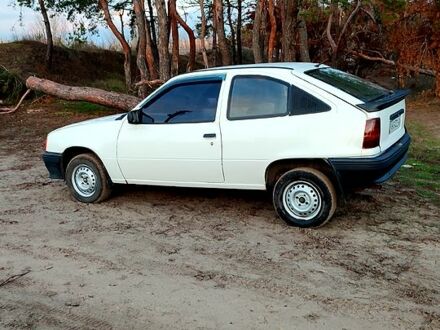 Опель Кадет, объемом двигателя 1.2 л и пробегом 0 тыс. км за 710 $, фото 1 на Automoto.ua