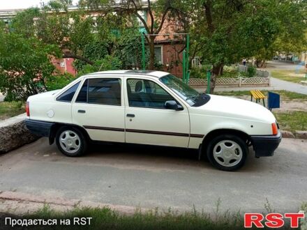 Опель Кадет, об'ємом двигуна 1.6 л та пробігом 270 тис. км за 1200 $, фото 1 на Automoto.ua