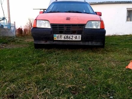 Опель Кадет 1987 в Вознесенске на Automoto.ua Опель Кадет, объемом двигателя 1.4 л и пробегом 0 тыс. км за 400 $, фото 1 на Automoto.ua