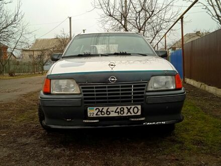 Опель Кадет 1987 у Дніпро (Дніпропетровську) на Automoto.ua Опель Кадет, об'ємом двигуна 1.3 л та пробігом 0 тис. км за 1200 $, фото 1 на Automoto.ua
