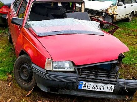 Опель Кадет 1987 у Новомосковске на Automoto.ua Опель Кадет, об'ємом двигуна 1.3 л та пробігом 0 тис. км за 380 $, фото 1 на Automoto.ua