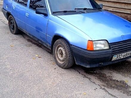 Опель Кадет, объемом двигателя 1.5 л и пробегом 123 тыс. км за 550 $, фото 1 на Automoto.ua