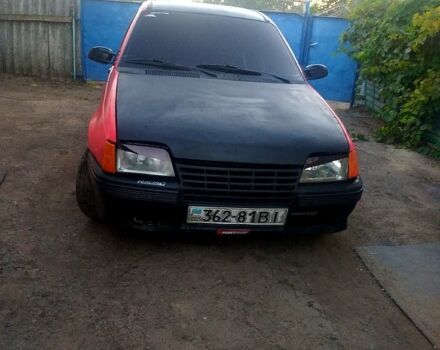 Опель Кадет, объемом двигателя 1.3 л и пробегом 0 тыс. км за 900 $, фото 1 на Automoto.ua