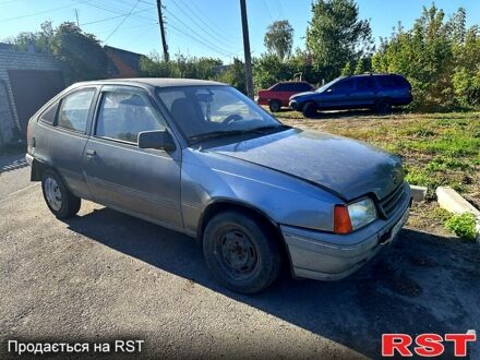 Опель Кадет, объемом двигателя 1.3 л и пробегом 300 тыс. км за 300 $, фото 1 на Automoto.ua