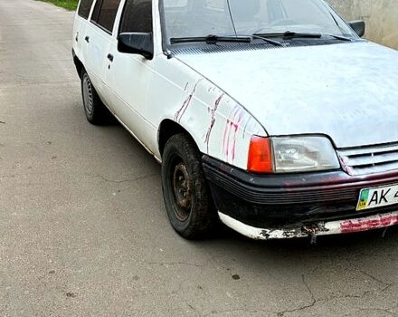 Опель Кадет, объемом двигателя 1.4 л и пробегом 200 тыс. км за 450 $, фото 1 на Automoto.ua