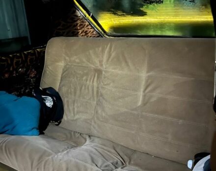 Желтый Опель Кадет, объемом двигателя 1.3 л и пробегом 1000 тыс. км за 828 $, фото 5 на Automoto.ua