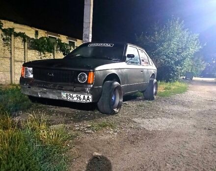 Сірий Опель Кадет, об'ємом двигуна 1.5 л та пробігом 250 тис. км за 600 $, фото 5 на Automoto.ua