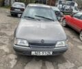 Серый Опель Кадет, объемом двигателя 0 л и пробегом 200 тыс. км за 388 $, фото 1 на Automoto.ua