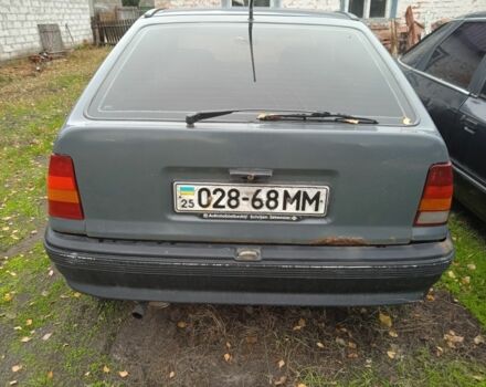 Серый Опель Кадет, объемом двигателя 0 л и пробегом 300 тыс. км за 381 $, фото 1 на Automoto.ua