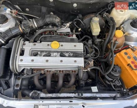 Сірий Опель Кадет, об'ємом двигуна 2 л та пробігом 160 тис. км за 2600 $, фото 9 на Automoto.ua