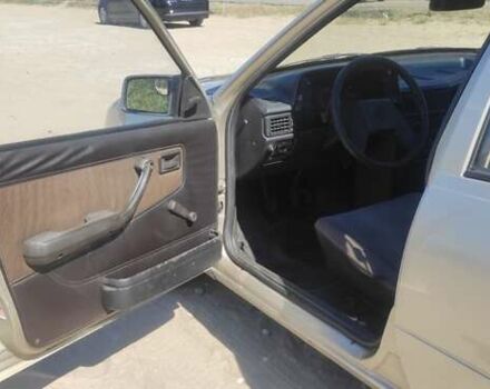 Сірий Опель Кадет, об'ємом двигуна 1.3 л та пробігом 170 тис. км за 1200 $, фото 9 на Automoto.ua