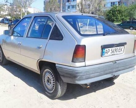 Сірий Опель Кадет, об'ємом двигуна 1.3 л та пробігом 170 тис. км за 1200 $, фото 4 на Automoto.ua