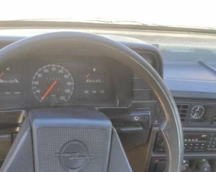 Сірий Опель Кадет, об'ємом двигуна 1.3 л та пробігом 170 тис. км за 1200 $, фото 18 на Automoto.ua