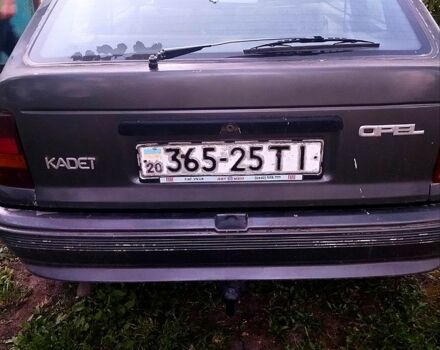 Серый Опель Кадет, объемом двигателя 1.6 л и пробегом 100 тыс. км за 360 $, фото 8 на Automoto.ua