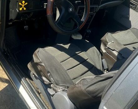 Серый Опель Кадет, объемом двигателя 1.3 л и пробегом 300 тыс. км за 1000 $, фото 12 на Automoto.ua