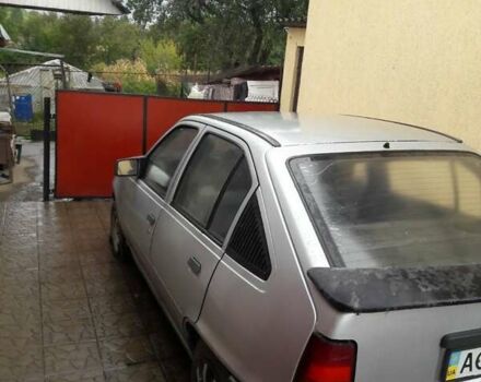 Серый Опель Кадет, объемом двигателя 1.3 л и пробегом 200 тыс. км за 500 $, фото 2 на Automoto.ua