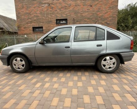 Серый Опель Кадет, объемом двигателя 1.3 л и пробегом 135 тыс. км за 1300 $, фото 6 на Automoto.ua