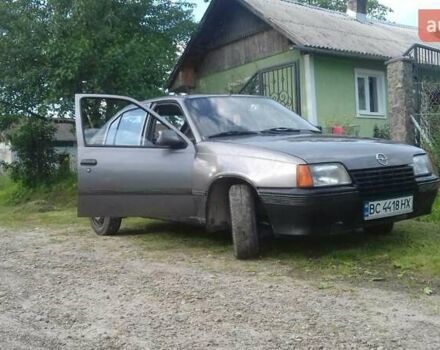 Серый Опель Кадет, объемом двигателя 1.3 л и пробегом 110 тыс. км за 1250 $, фото 2 на Automoto.ua