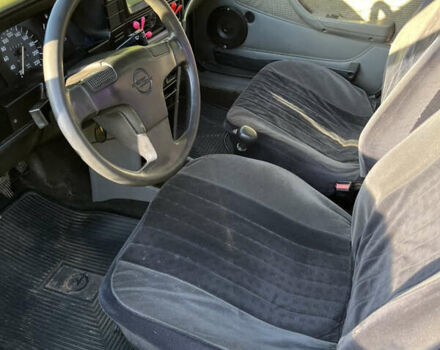 Серый Опель Кадет, объемом двигателя 1.3 л и пробегом 150 тыс. км за 1400 $, фото 23 на Automoto.ua