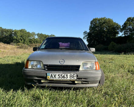 Серый Опель Кадет, объемом двигателя 1.3 л и пробегом 150 тыс. км за 1400 $, фото 2 на Automoto.ua