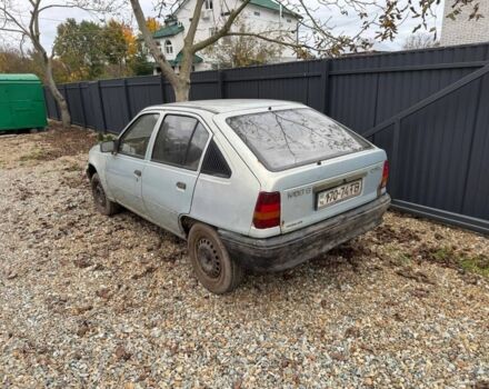 Серый Опель Кадет, объемом двигателя 1.3 л и пробегом 300 тыс. км за 300 $, фото 1 на Automoto.ua