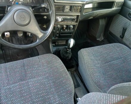 Серый Опель Кадет, объемом двигателя 1.4 л и пробегом 3 тыс. км за 850 $, фото 5 на Automoto.ua