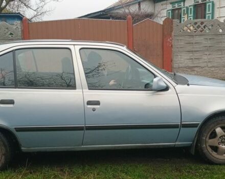 Серый Опель Кадет, объемом двигателя 1.4 л и пробегом 400 тыс. км за 1100 $, фото 4 на Automoto.ua