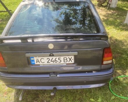 Сірий Опель Кадет, об'ємом двигуна 1.4 л та пробігом 30 тис. км за 750 $, фото 3 на Automoto.ua