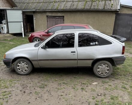 Серый Опель Кадет, объемом двигателя 1.3 л и пробегом 444 тыс. км за 900 $, фото 2 на Automoto.ua