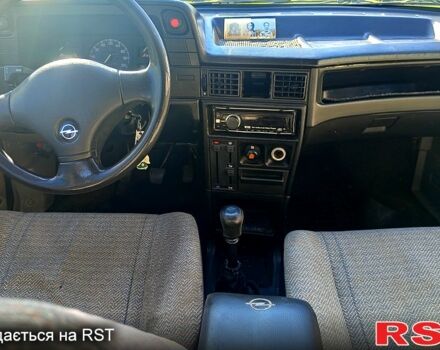 Сірий Опель Кадет, об'ємом двигуна 1.2 л та пробігом 0 тис. км за 850 $, фото 1 на Automoto.ua
