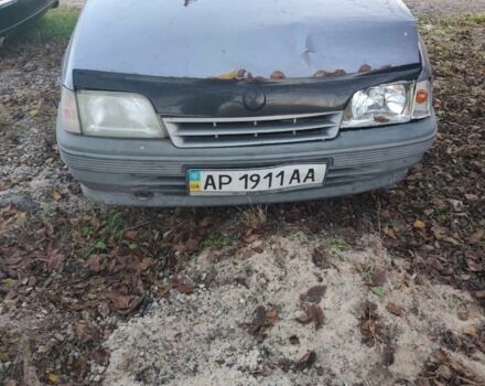 Серый Опель Кадет, объемом двигателя 1.6 л и пробегом 300 тыс. км за 400 $, фото 1 на Automoto.ua