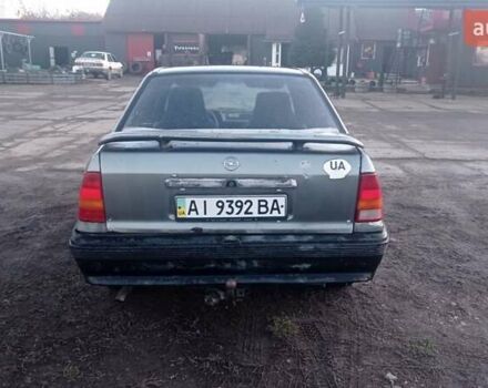 Сірий Опель Кадет, об'ємом двигуна 1.3 л та пробігом 222 тис. км за 600 $, фото 2 на Automoto.ua