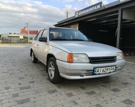 Серый Опель Кадет, объемом двигателя 1.3 л и пробегом 240 тыс. км за 1800 $, фото 10 на Automoto.ua