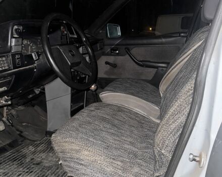 Сірий Опель Кадет, об'ємом двигуна 1.6 л та пробігом 250 тис. км за 1200 $, фото 4 на Automoto.ua