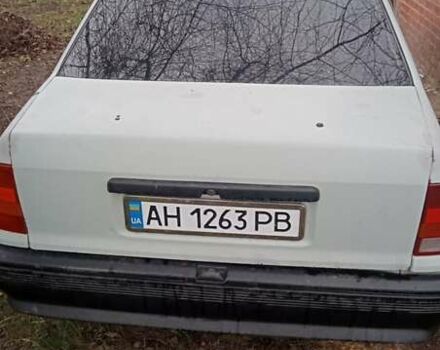 Сірий Опель Кадет, об'ємом двигуна 1.3 л та пробігом 65 тис. км за 1600 $, фото 3 на Automoto.ua