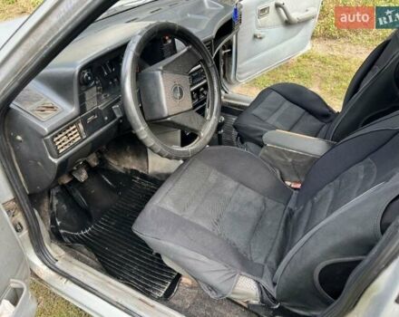 Серый Опель Кадет, объемом двигателя 1.3 л и пробегом 111 тыс. км за 1000 $, фото 2 на Automoto.ua