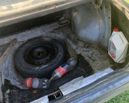 Серый Опель Кадет, объемом двигателя 1.3 л и пробегом 300 тыс. км за 1100 $, фото 4 на Automoto.ua