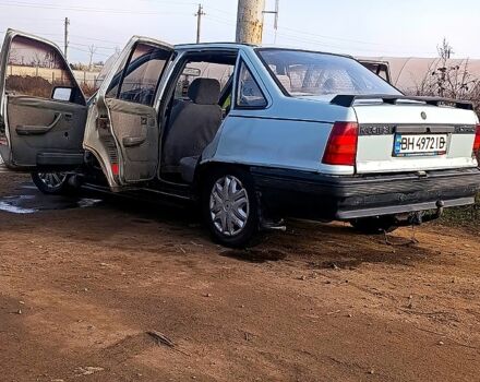 Сірий Опель Кадет, об'ємом двигуна 1.3 л та пробігом 150 тис. км за 750 $, фото 5 на Automoto.ua