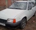 Сірий Опель Кадет, об'ємом двигуна 1.3 л та пробігом 65 тис. км за 1600 $, фото 1 на Automoto.ua
