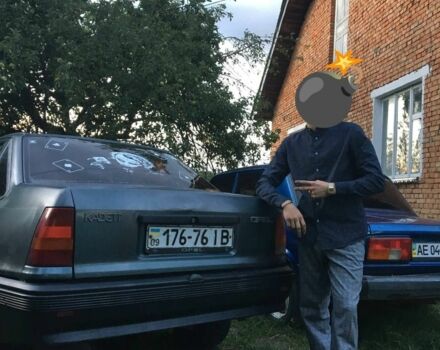 Серый Опель Кадет, объемом двигателя 1.8 л и пробегом 5 тыс. км за 500 $, фото 2 на Automoto.ua