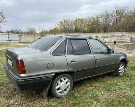 Серый Опель Кадет, объемом двигателя 1.3 л и пробегом 160 тыс. км за 650 $, фото 4 на Automoto.ua